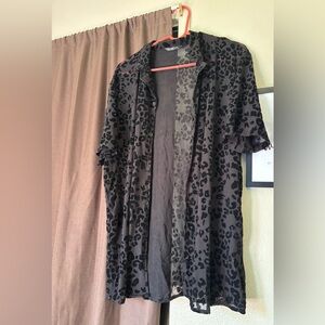 SHEIN Black Leopard Print Short Sleeve Top